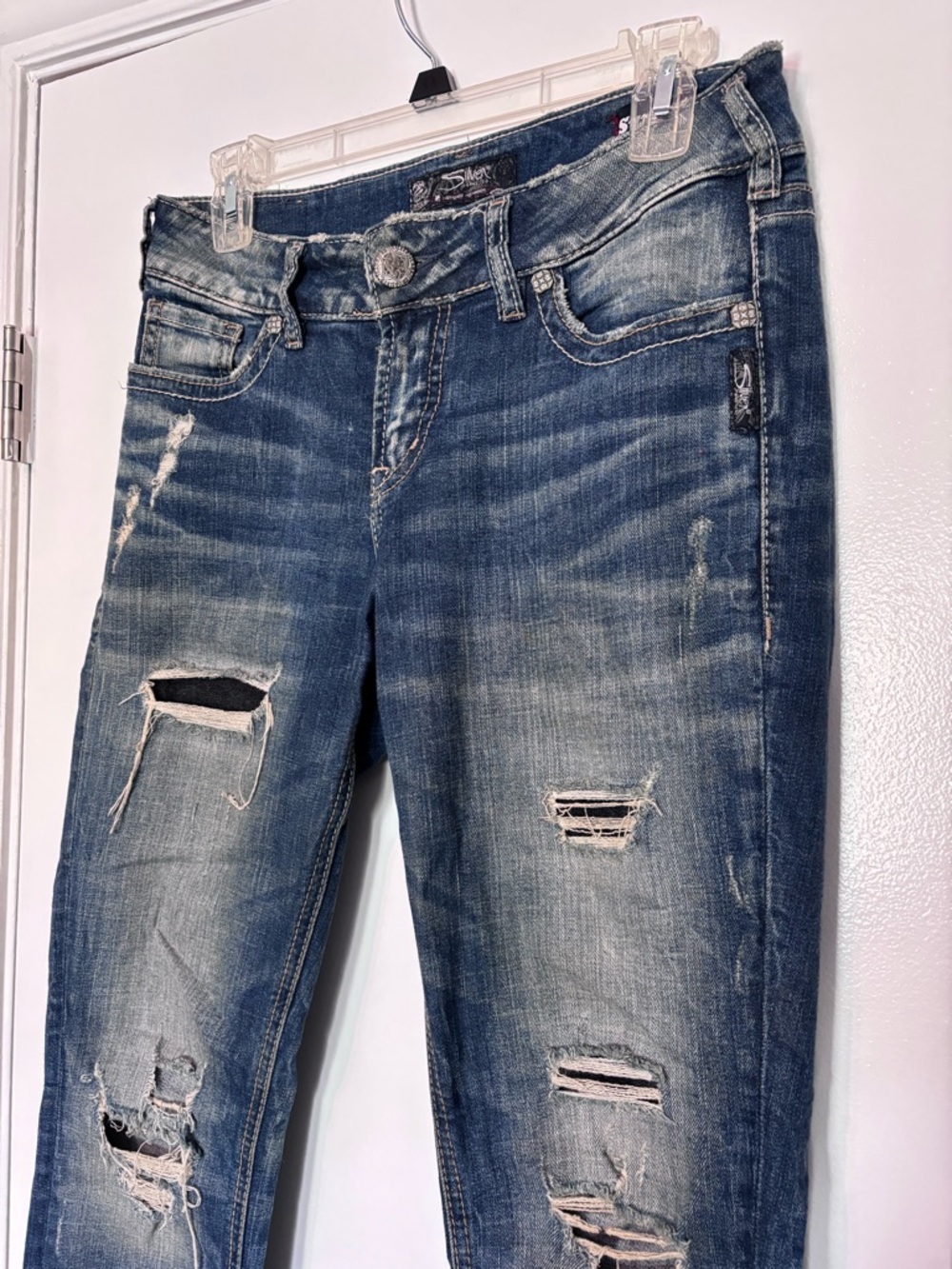 Silver Jeans Distressed Skinny Mid Rise Raw Hem Y2K Denim Size 27w - Picture 4 of 9